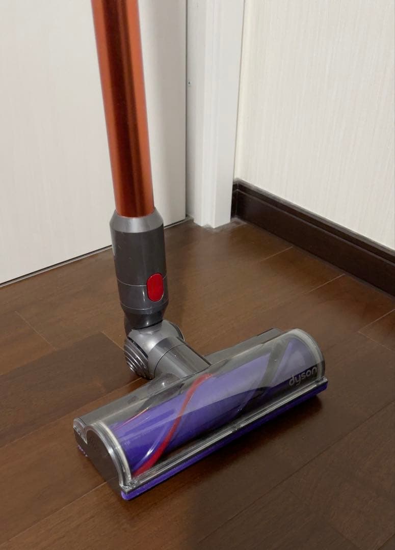 掃除機・クリーナー Dyson Cyclone V10 Fluffy (SV12 FF LF)