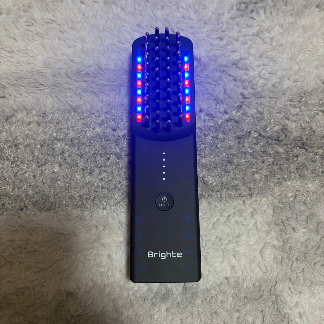 Brightee LED美顔器 ブラック　即購入OK お値段交渉不可
