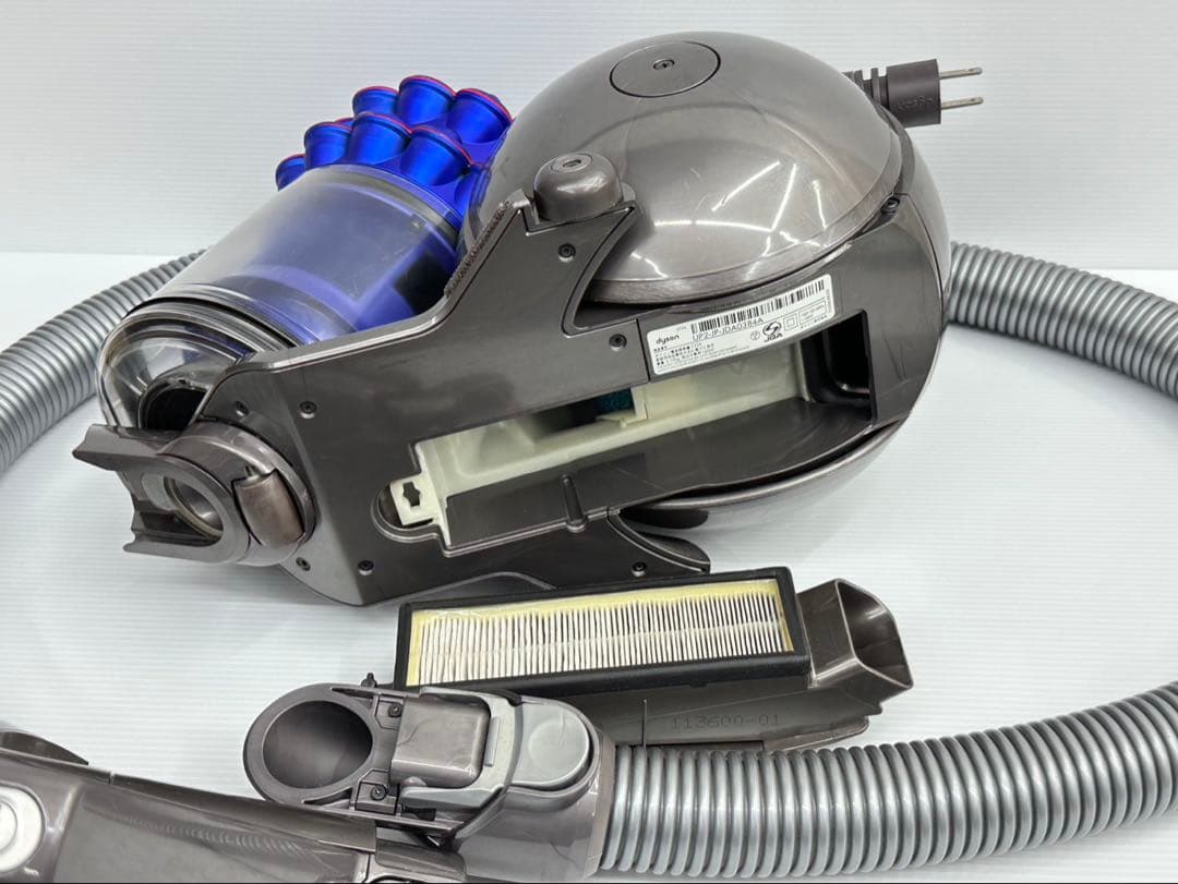 動作保証品　中古良品　ダイソン　CY24 掃除機　本体　ホース　ダストケース付き