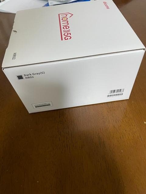 【新品未使用】docomo 5G(HR02) ダークグレー　ルーター