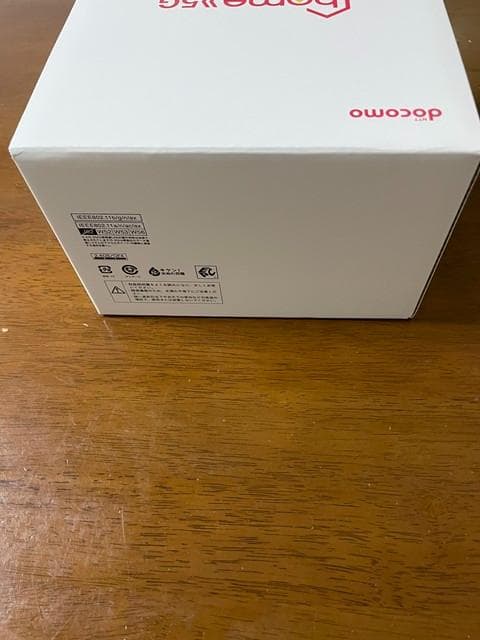 【新品未使用】docomo 5G(HR02) ダークグレー　ルーター