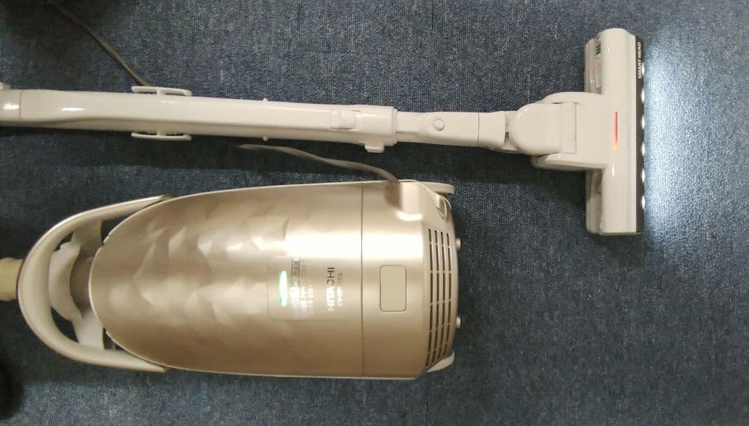 あんパンHITACHI 日立 かるパック掃除機 CV-KP900G
