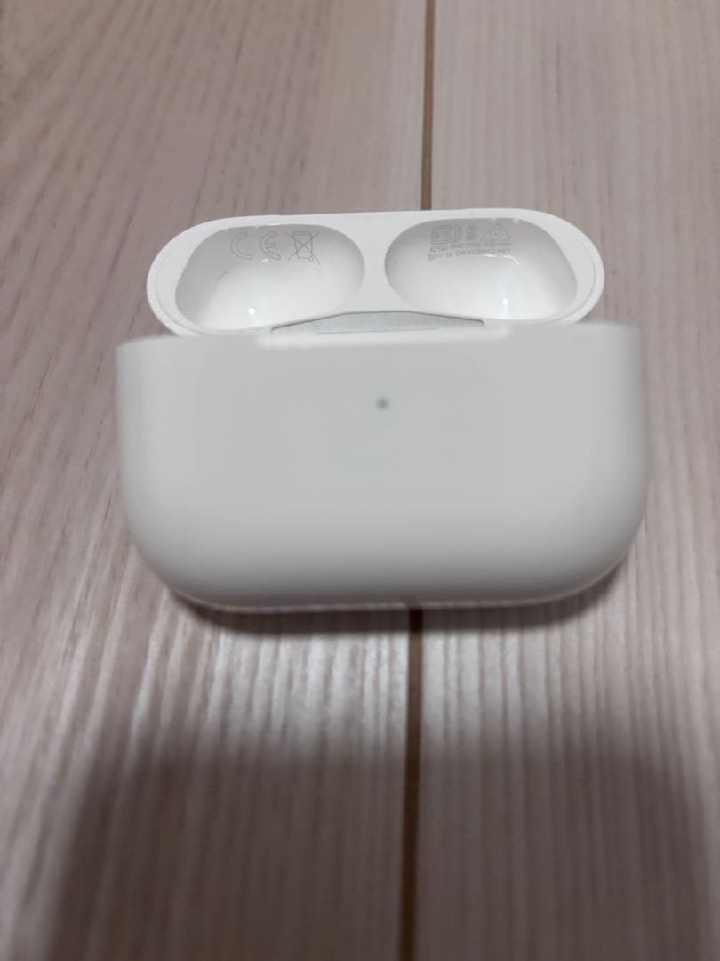 AirPods Pro 本体 ケース付き