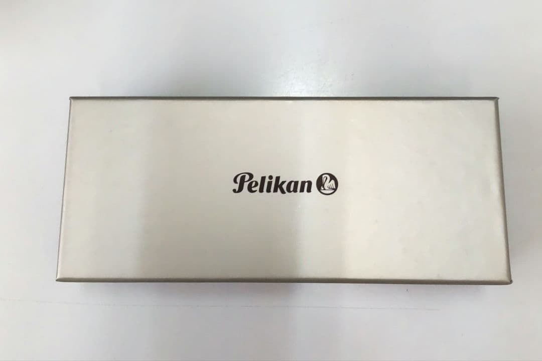 ペリカン　 青 万年筆 ケース付き　インク無し