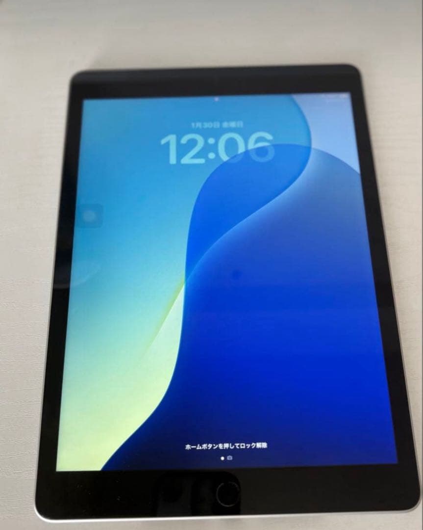 Apple iPad (第9世代) MK2L3J/A 【美品】64GB