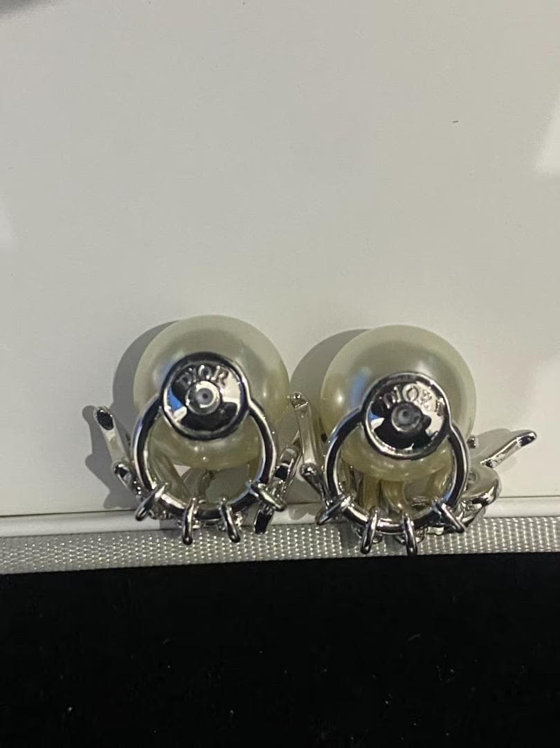 Dior ロゴ パール ピアス シルバー 美品 箱付き