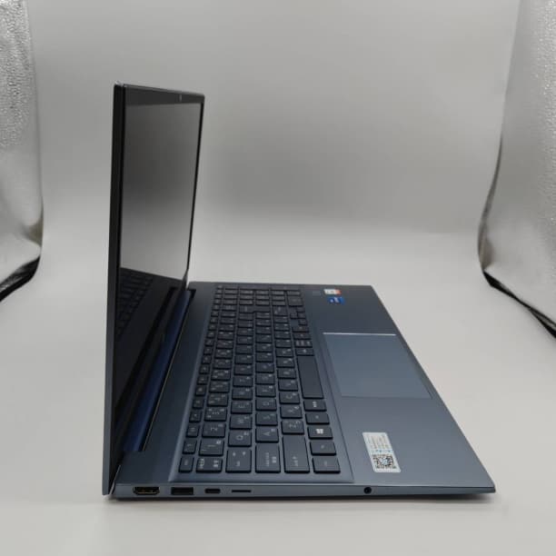 タッチパネル バッテリ新品 フルHD HP i7-11 SSD1TB オフィス