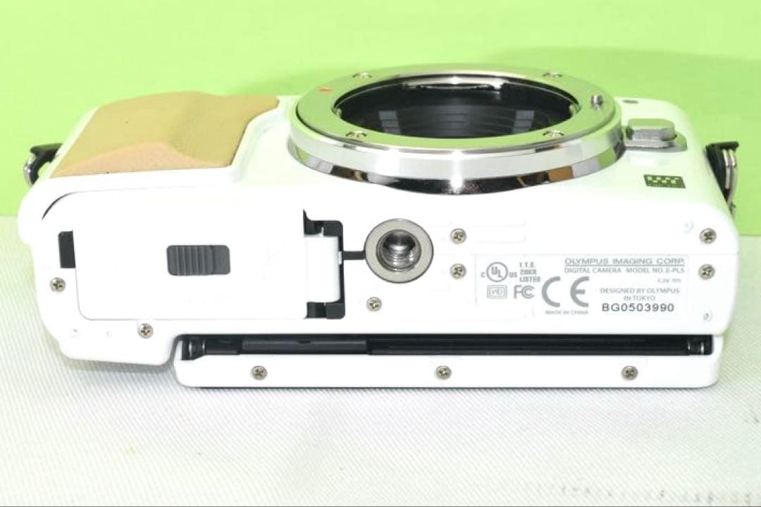 OLYMPUS E-PL5 ☆送料無料☆