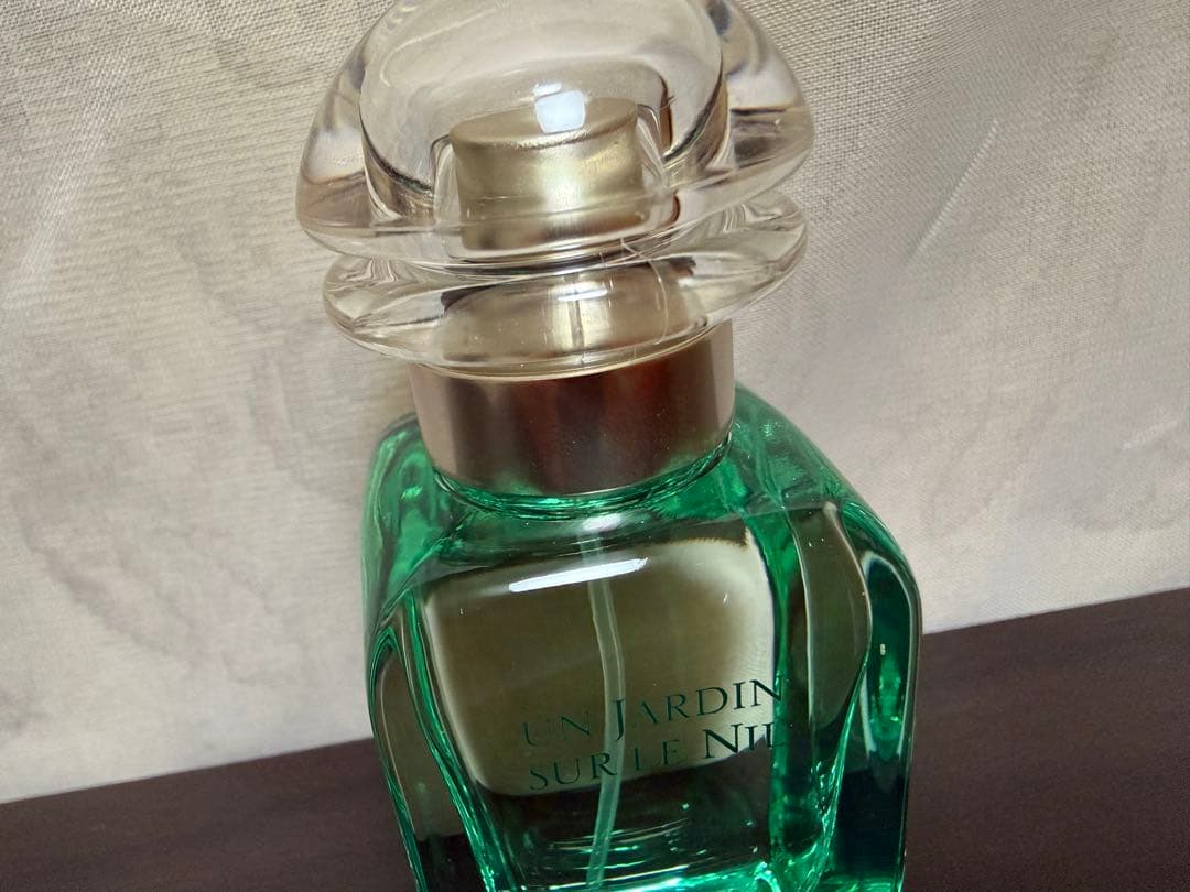 【新品・未使用】エルメス HERMES ナイルの庭　香水　オードトワレ 30ml