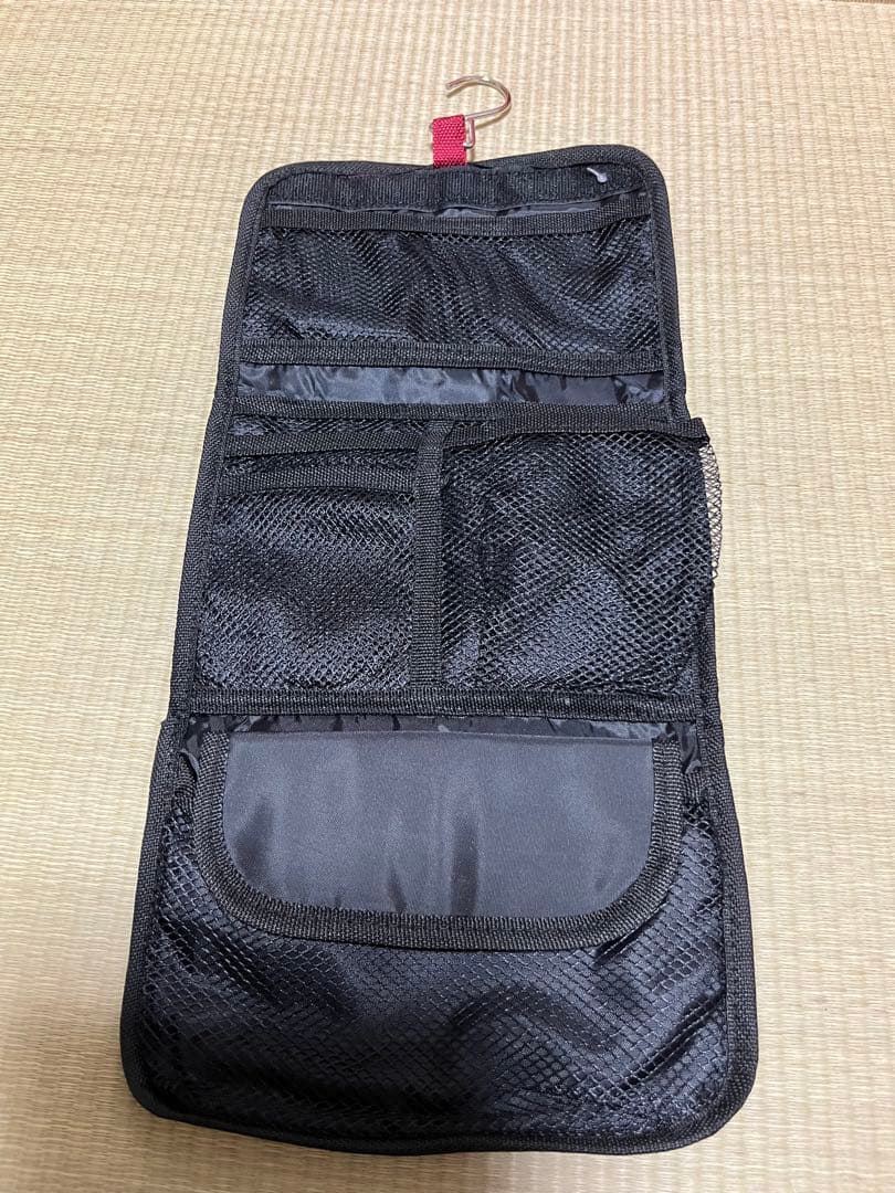 新品ソフトキャリー5点セット　スーツケース　ボストン　ポーチ　パスケース　洗面品