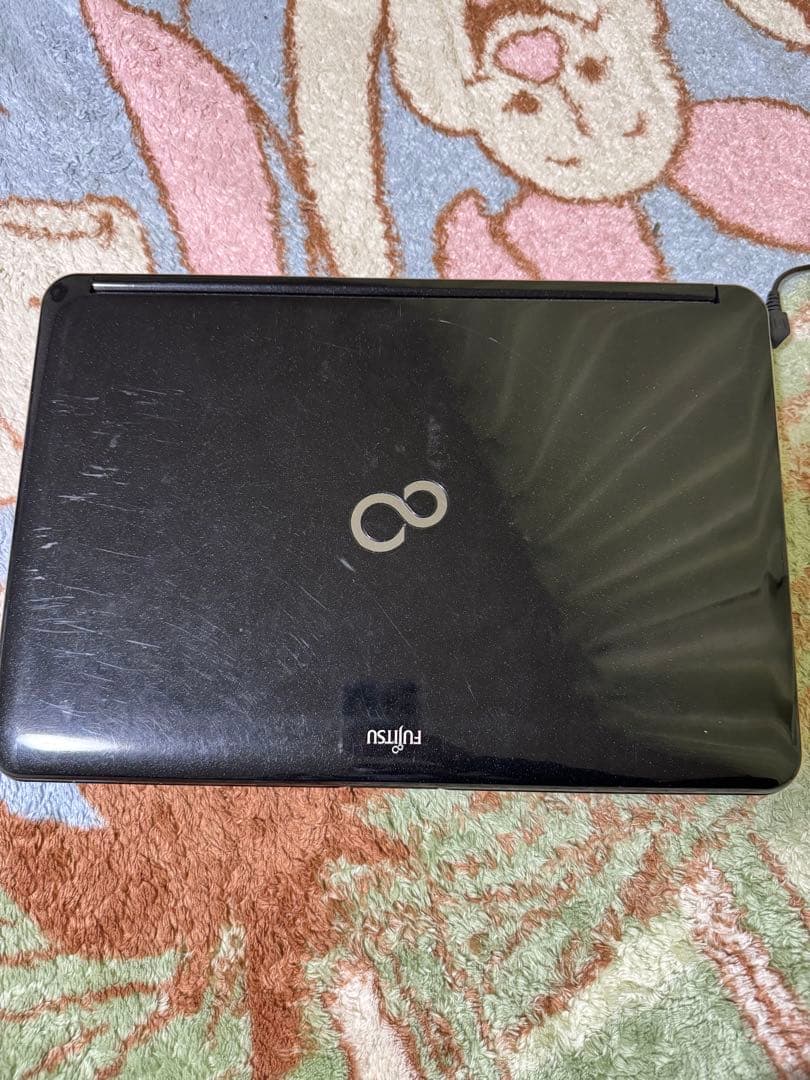 Fujitsu Lifebook ブラック ノートPC