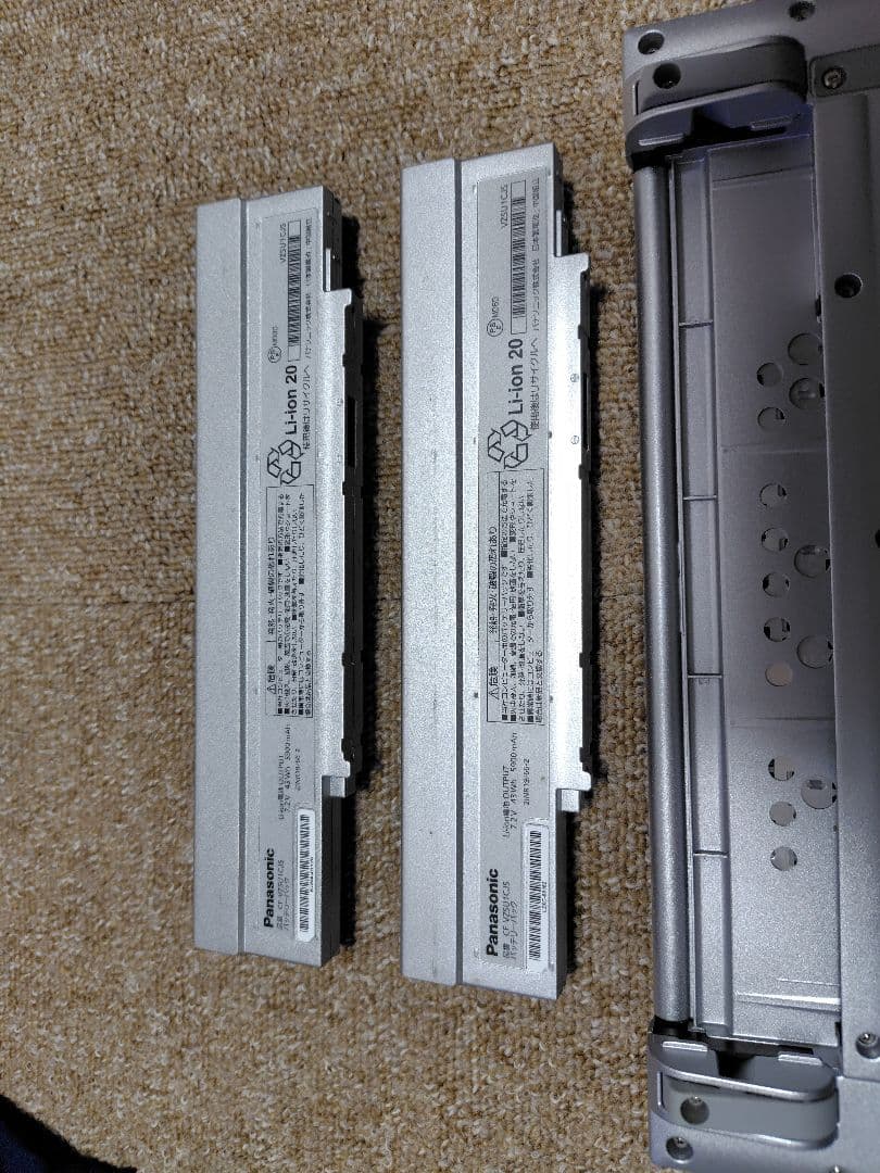 パナソニック　Let's note SV7