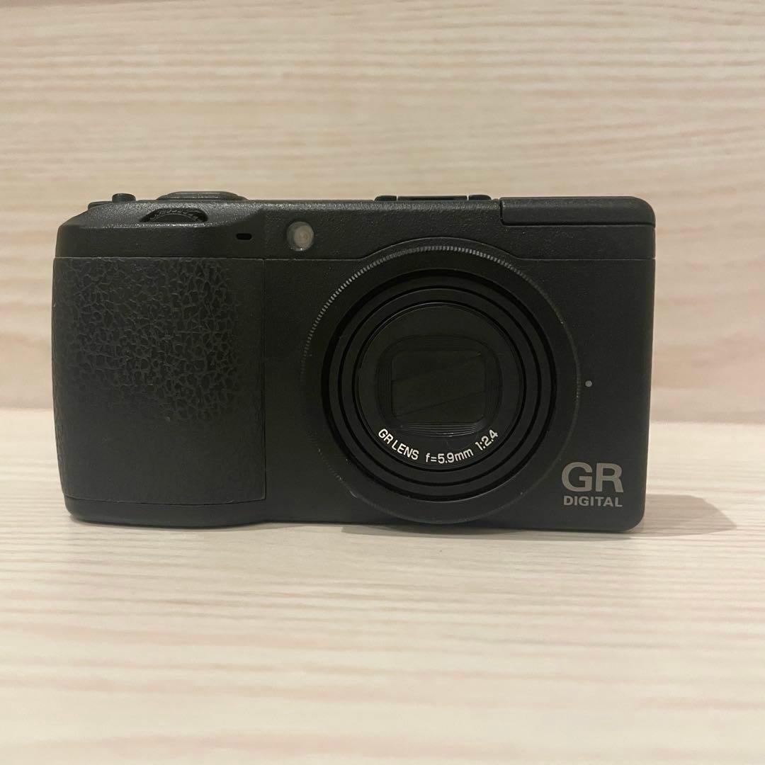 値下げ❗️GR DIGITALⅡ コンパクトデジタルカメラ レザーストラップ付き