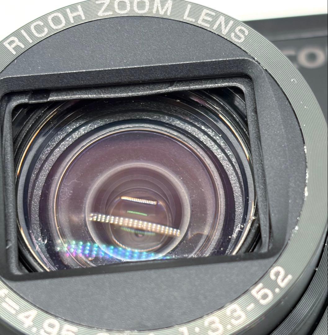 訳アリ　RICOH R8 コンパクトデジタルカメラ
