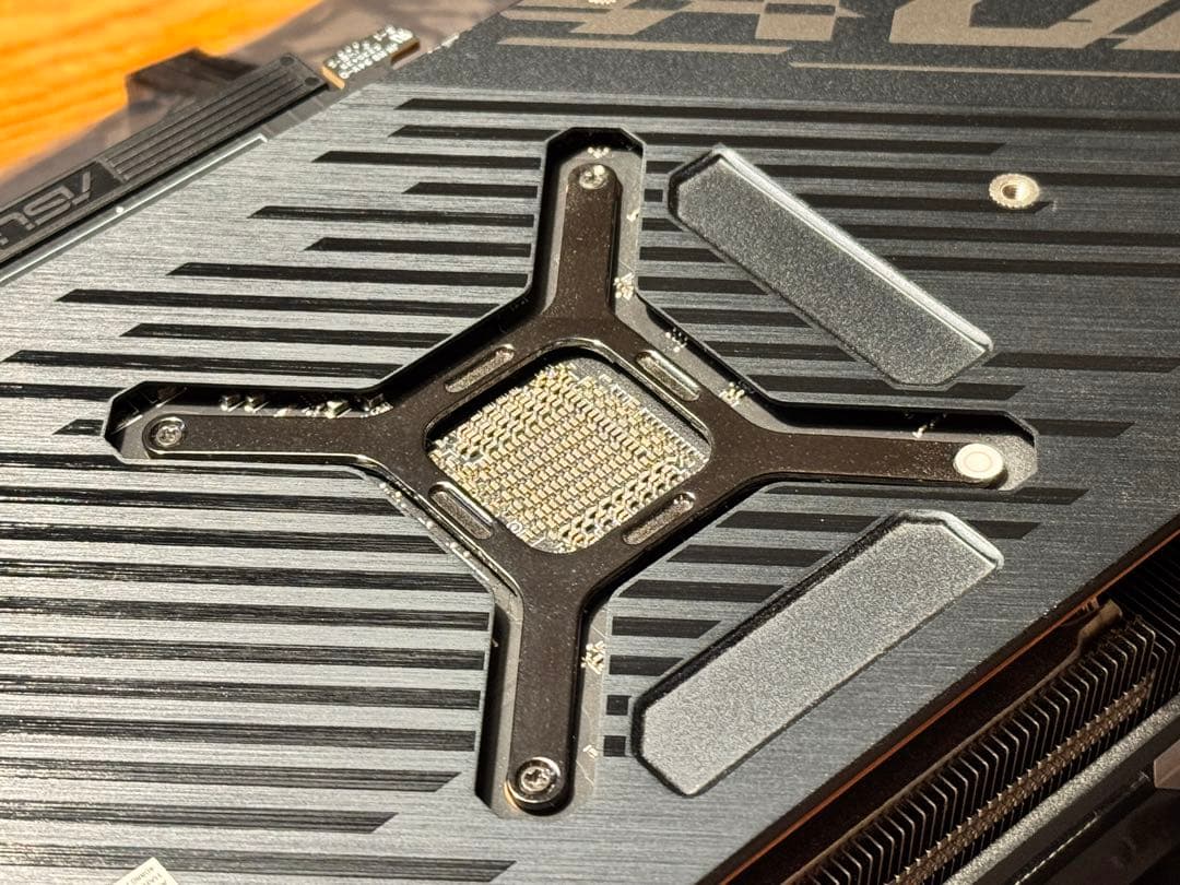 【ASUS】ROG-STRIX-RX6700XT-O12G-GAMING GPU