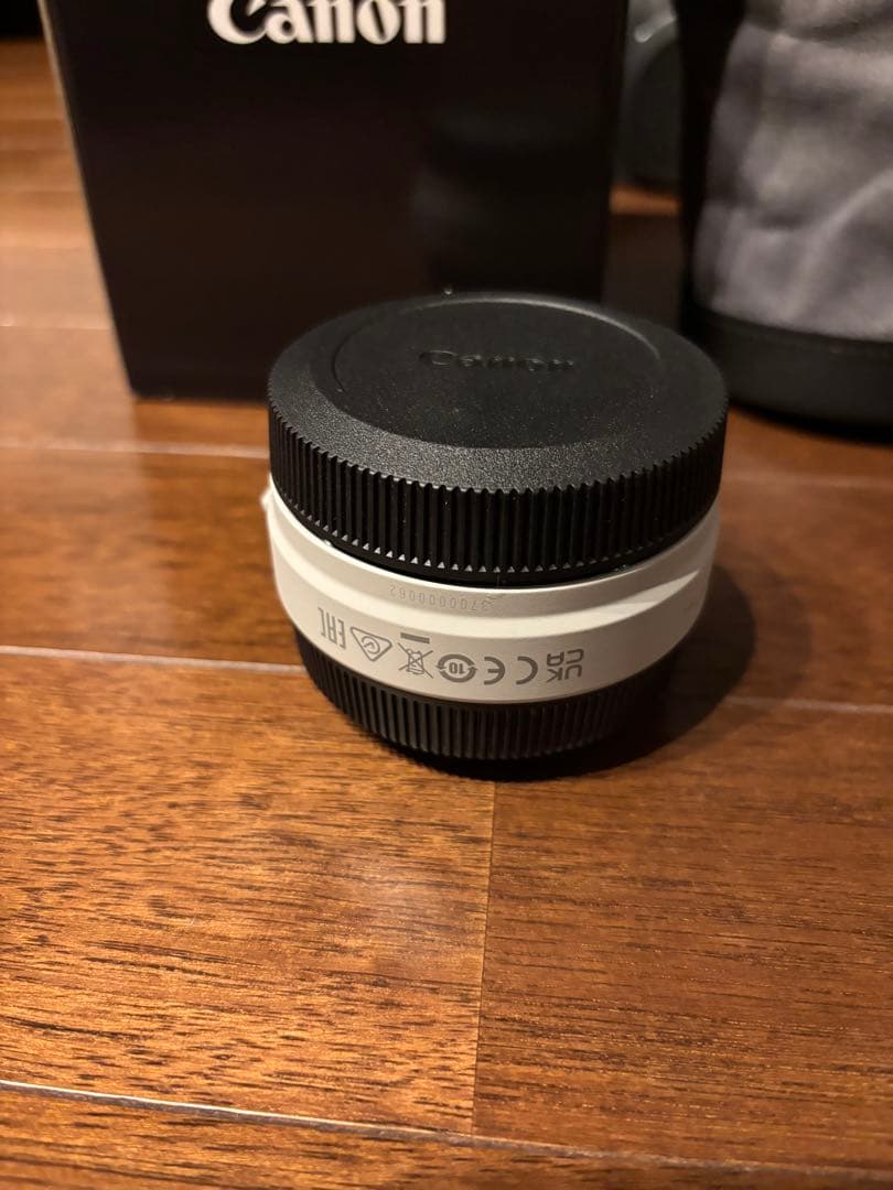 Canon EOS R8本体　エクステンダー RF1.4X