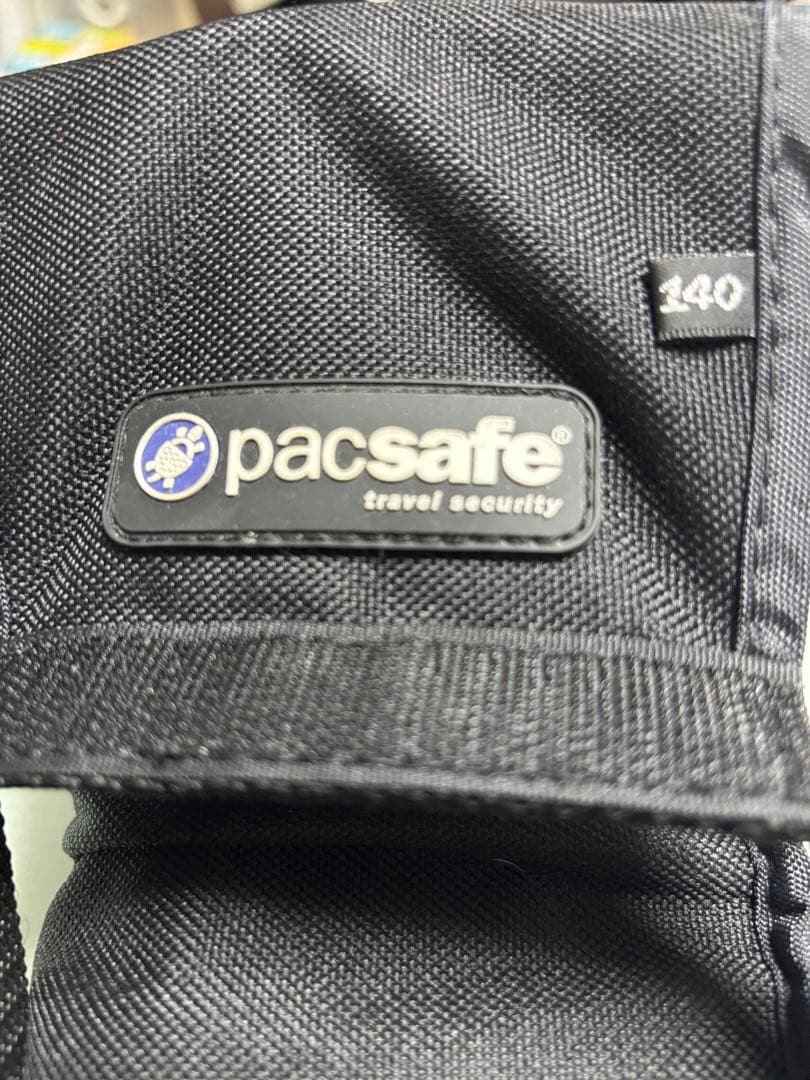 pacsafe 140 バックパックカバー
