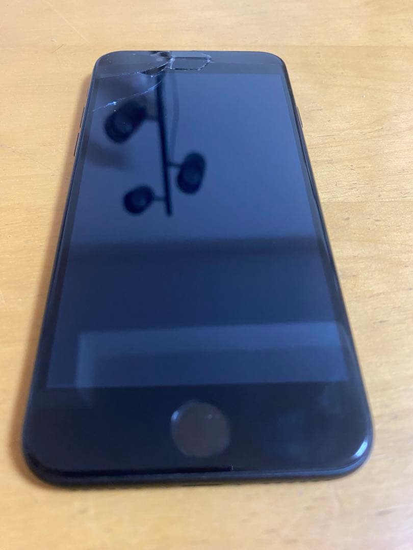 iPhone SE 第3世代 128GB バッテリー96% 動作良好 訳あり
