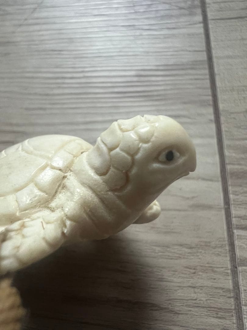 ハワイアン ハンドメイド ボーンカービング ホヌ ネックレス(ホエールボーン)