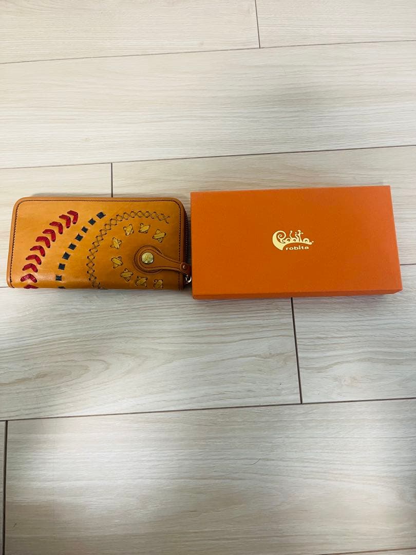 【新品・値下げ交渉可】ロビタ　robita レザークラフト　ブラウン　長財布
