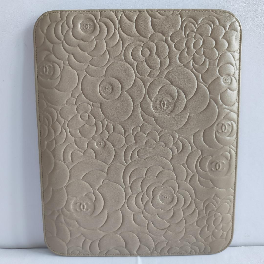 鑑定済・美品✨CHANEL iPadケース シリアル有 15番台 カメリア