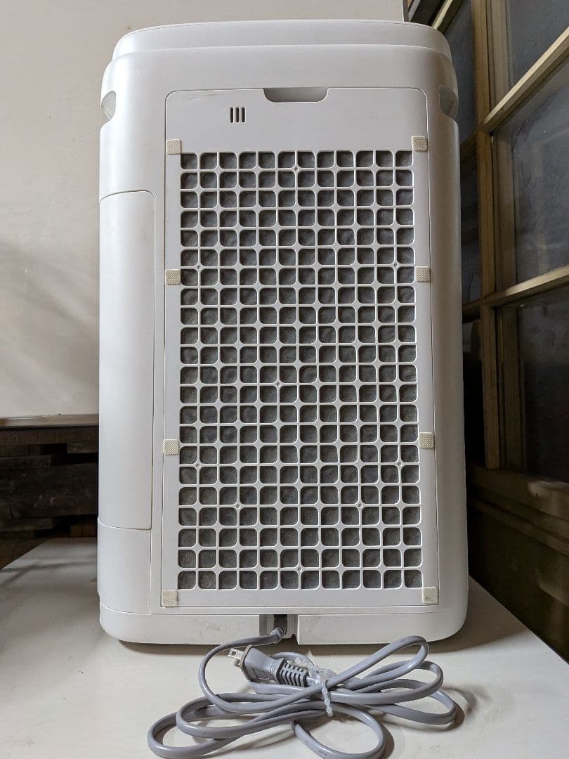 シャープ KI-PS50-W 加湿空気清浄機　2021年
