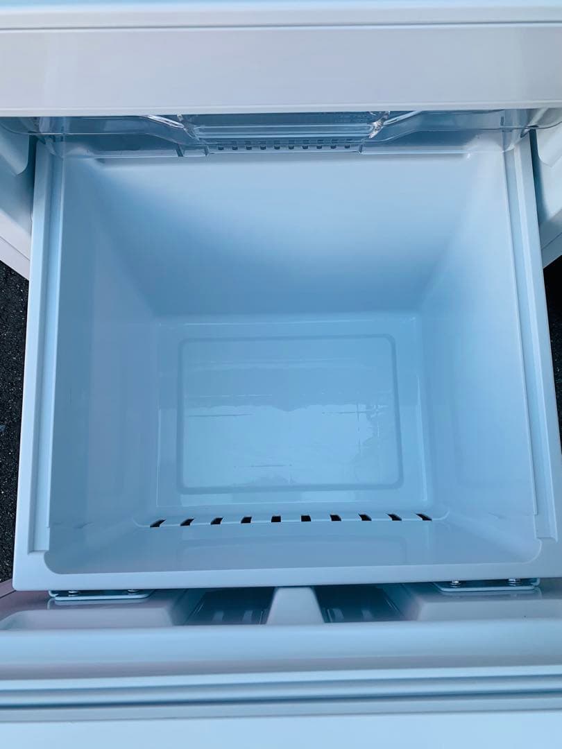 ハイセンス鏡面グラスおしゃれホワイトインテリア冷蔵庫✨ハイセンス5.5KG洗濯機