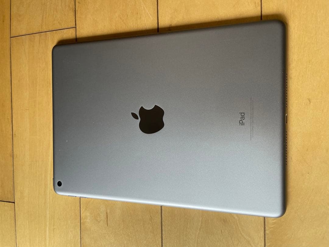 iPad 第5世代 Wi-Fi A1822 32GB スペースグレイ