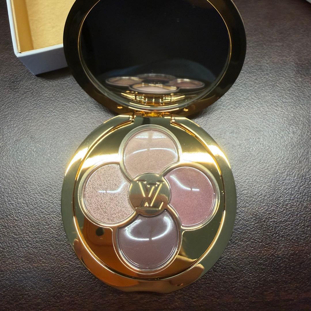 Louis Vuitton LV OMBRES アイシャドウパレット　250