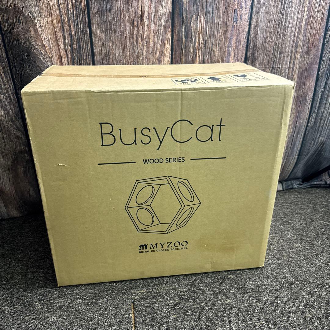③ 未使用 BusyCat MYZOO 壁取り付け六角ハウス キャットステップ