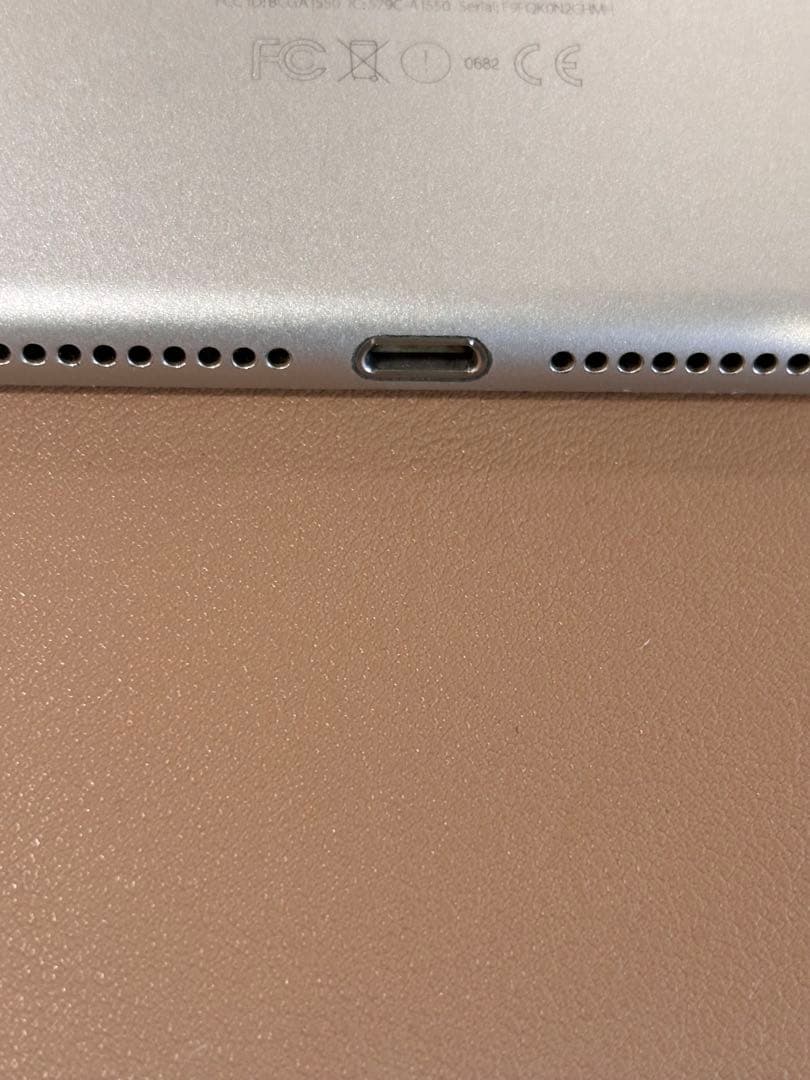 Apple iPad mini (第4世代) シルバー16GB