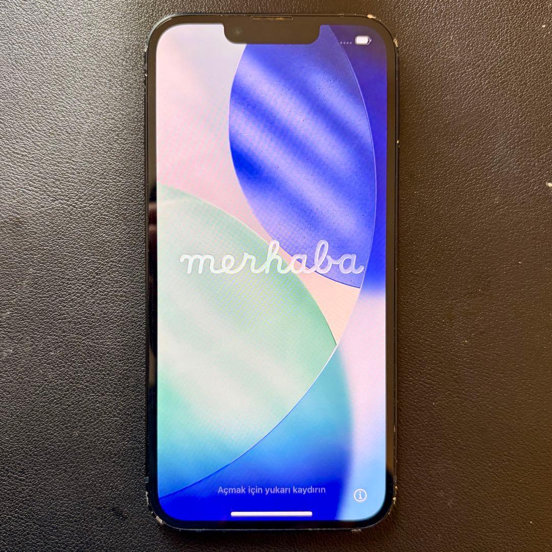 iPhone 13 ブラック 256GB apple スマートフォン