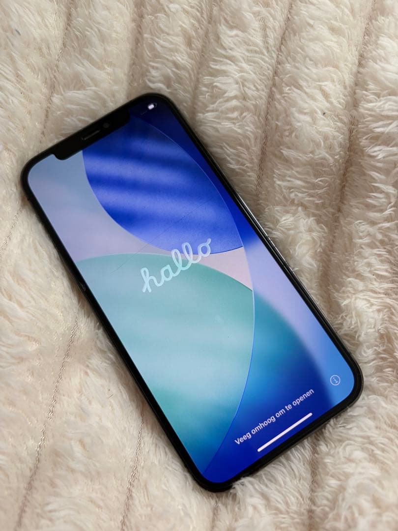 Apple iPhone 12 pro グラファイト 本体