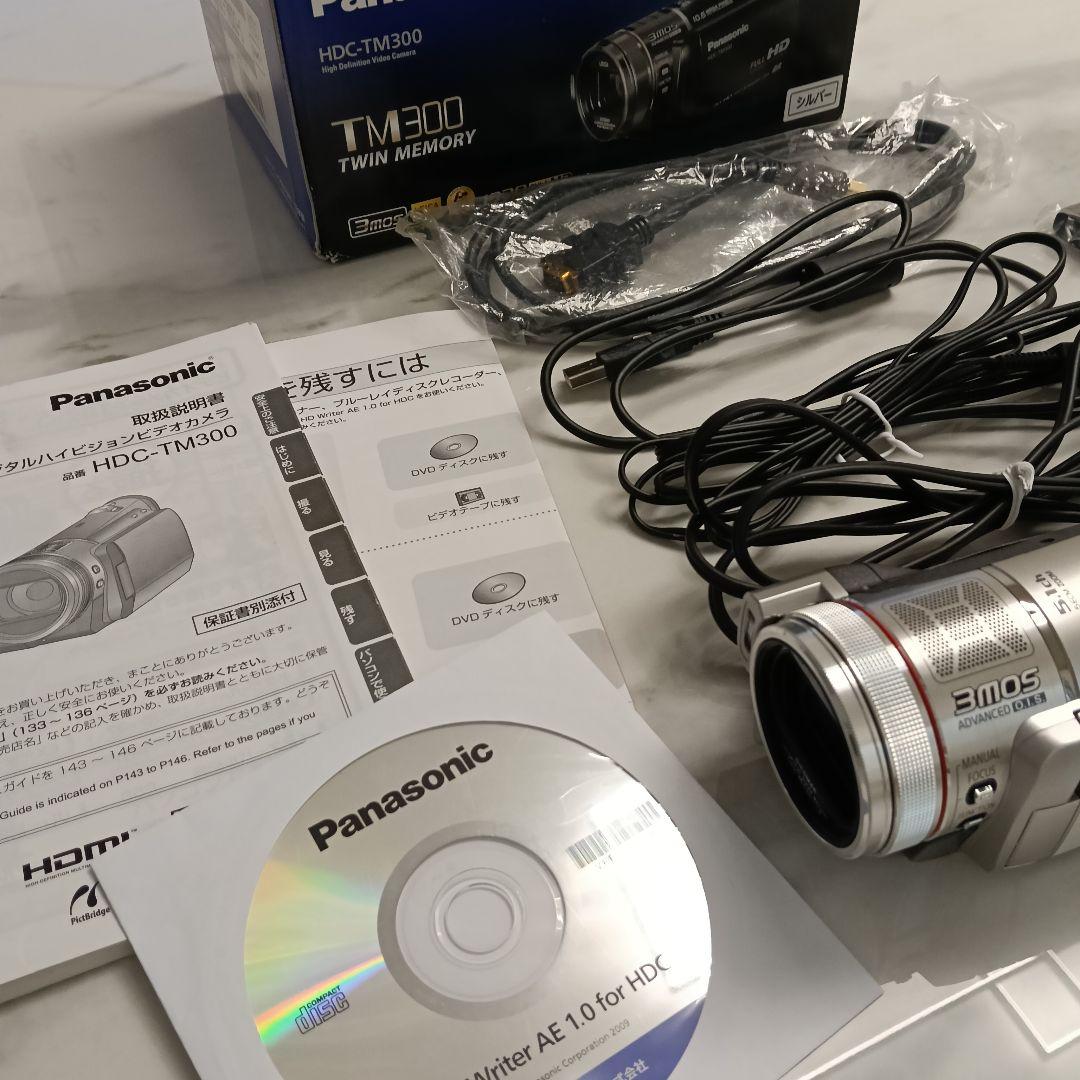 美品 Panasonic HDC-TM300 ビデオカメラ　バッテリー無