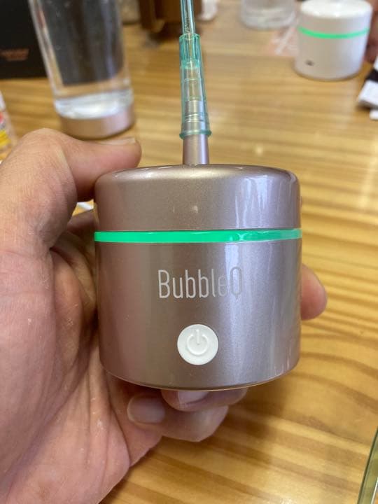 新品　足のむくみ緩和に　携帯型水素水発生機能付き　水素分子発生器　BubbleQ