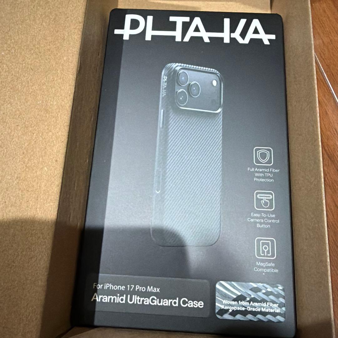 PITAKA iPhone 17 Pro Max ケース