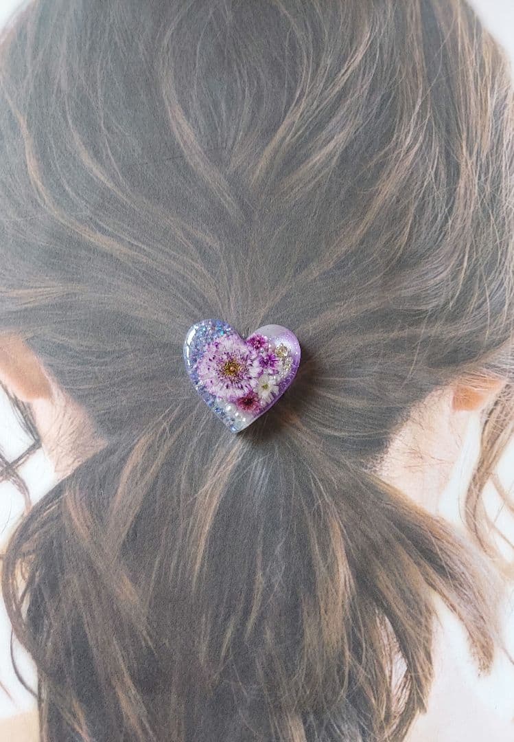 【1725】レジン　マトリカリア　ヘアゴム　ポニーフック　ブロ―チ　ハンドメイド