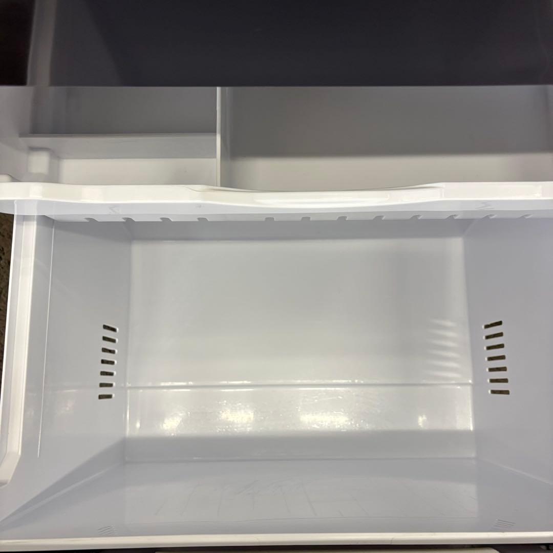 175⭕️冷蔵庫　日立　大型　300ℓ-400ℓ　黒　安い　左開き　中古　設置無料