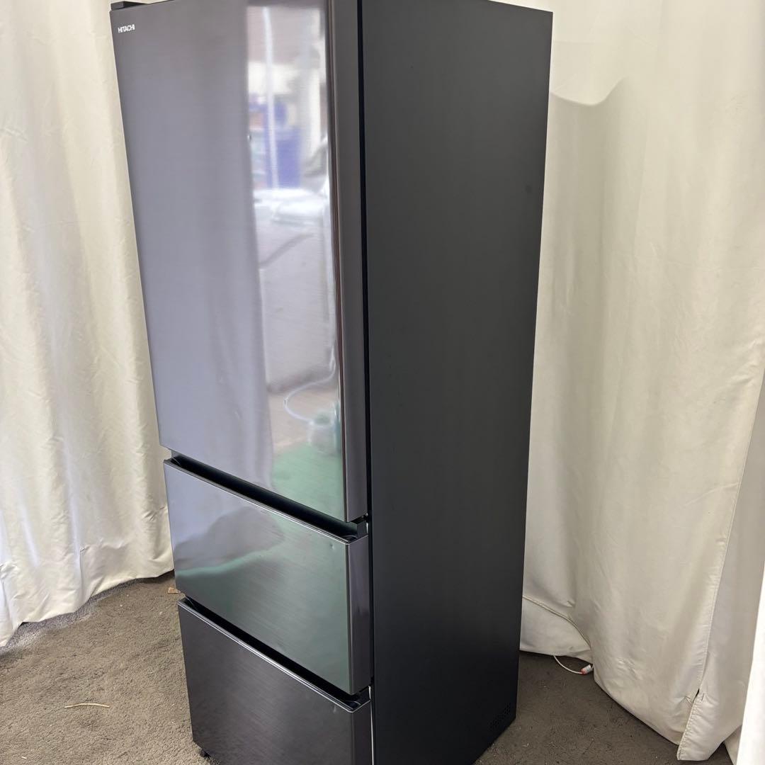 175⭕️冷蔵庫　日立　大型　300ℓ-400ℓ　黒　安い　左開き　中古　設置無料