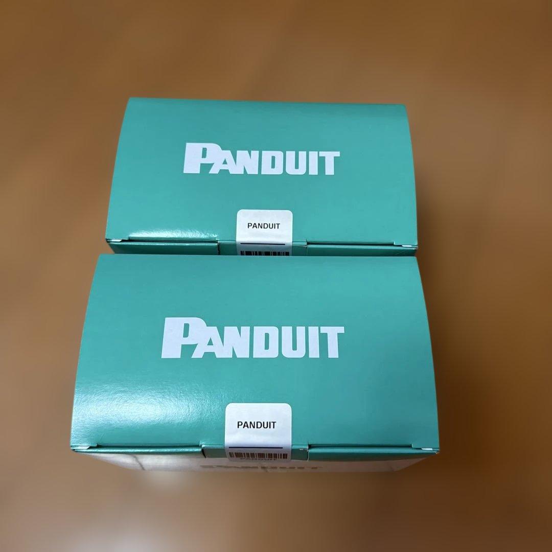 PANDUIT Cat6 モジュラープラグ