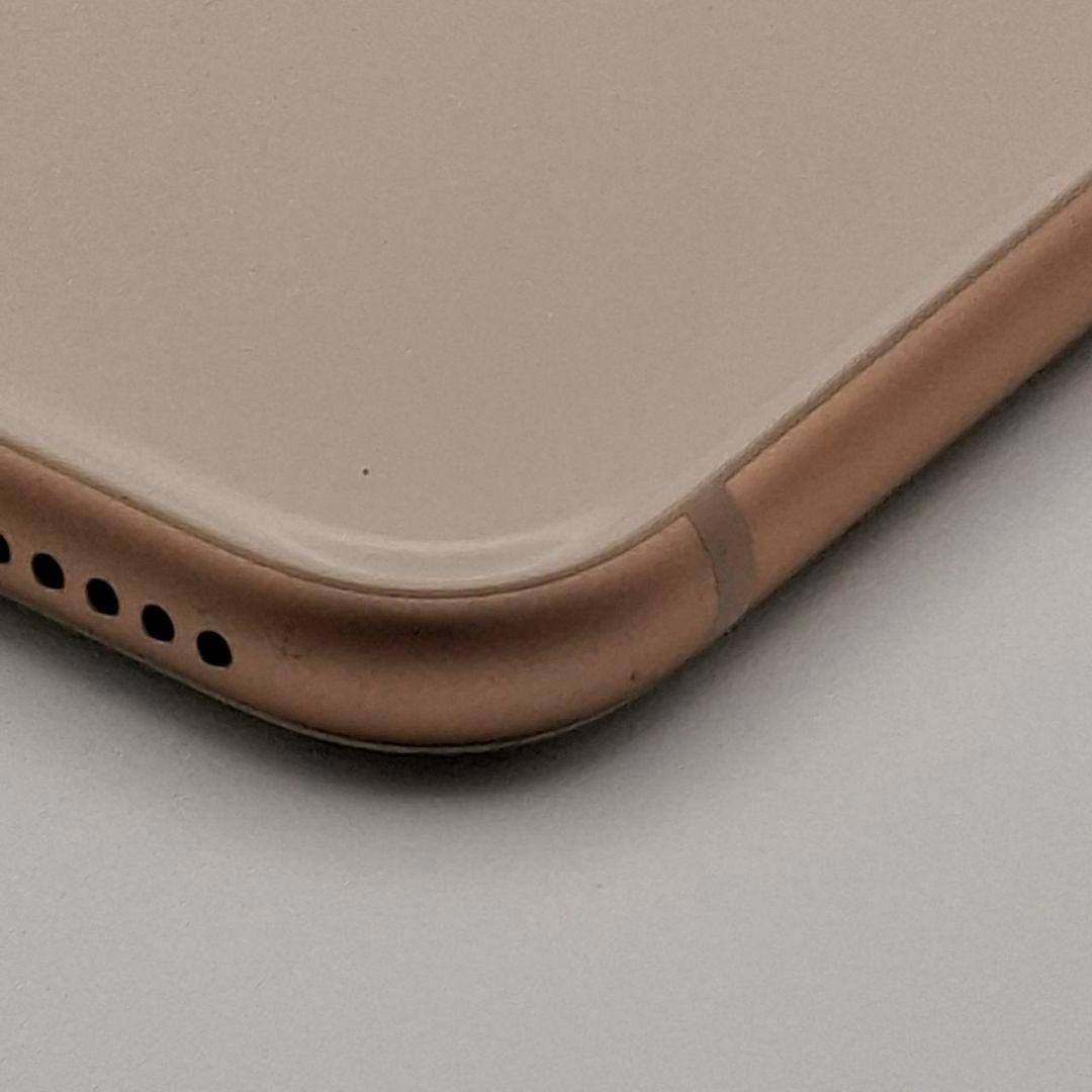 iPhone8 Plus 64GB SIMロック解除済 SIMフリー ゴールド