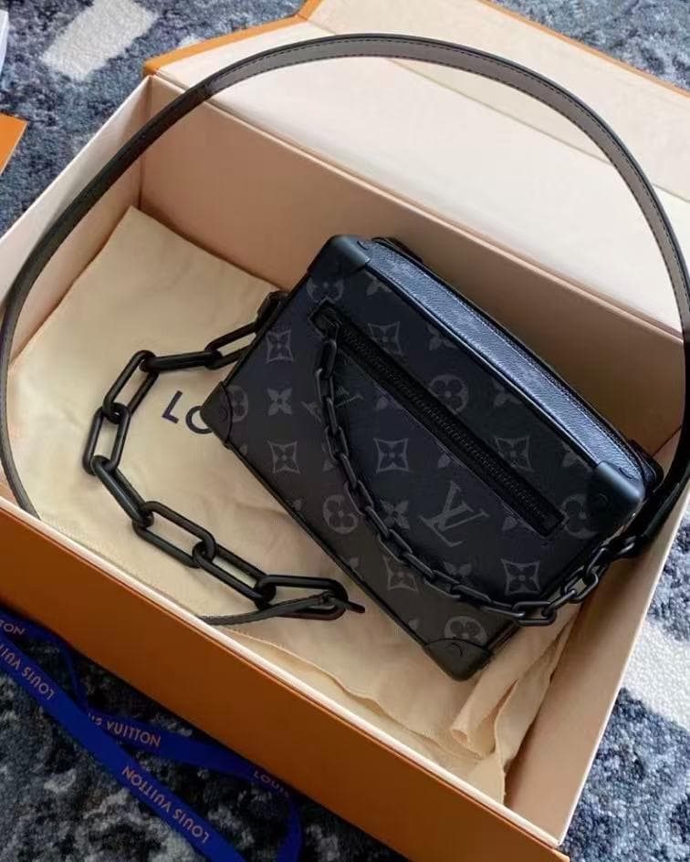 Louis --Vuitton ブラックショルダーバッグ