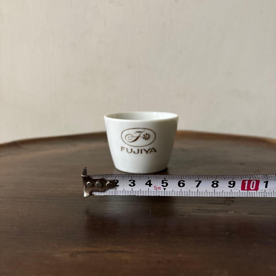 古い不二家プリンカップ　１点　③アンティーク　昭和レトロ　骨董　酒器　盃