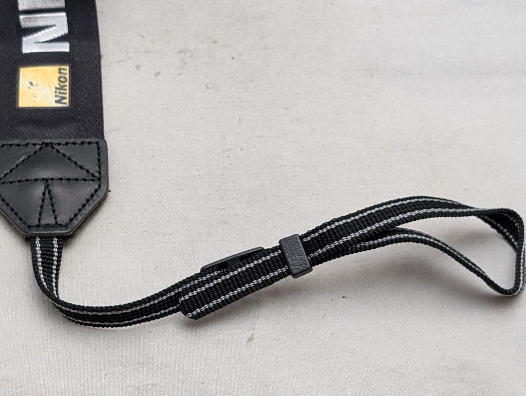 ☆超希少品☆ ニコン プロフェッショナル サービス ストラップ　NPSストラップ