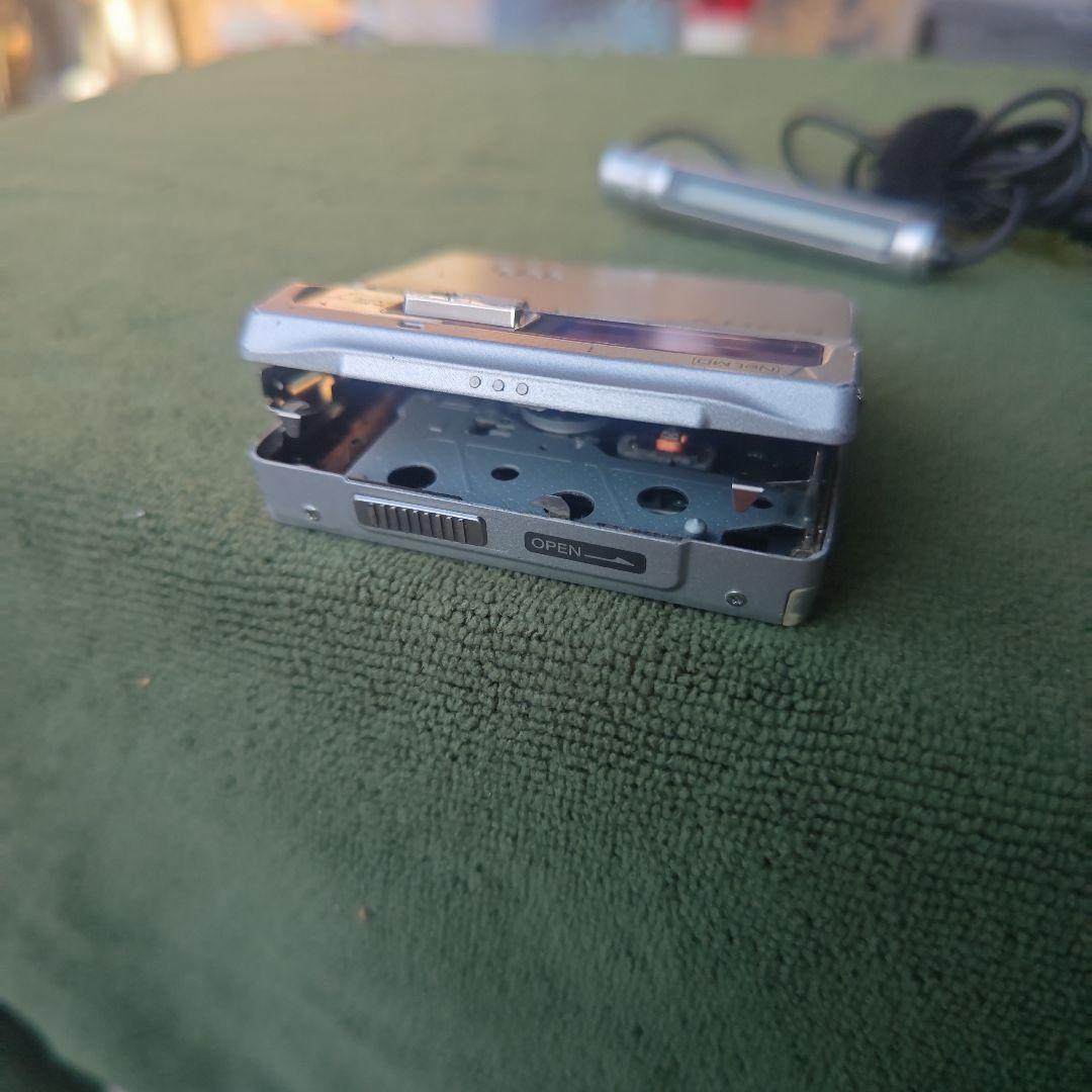 SONY MDレコーダー MZ-N1 乾電池ケース付き　ジャンク品