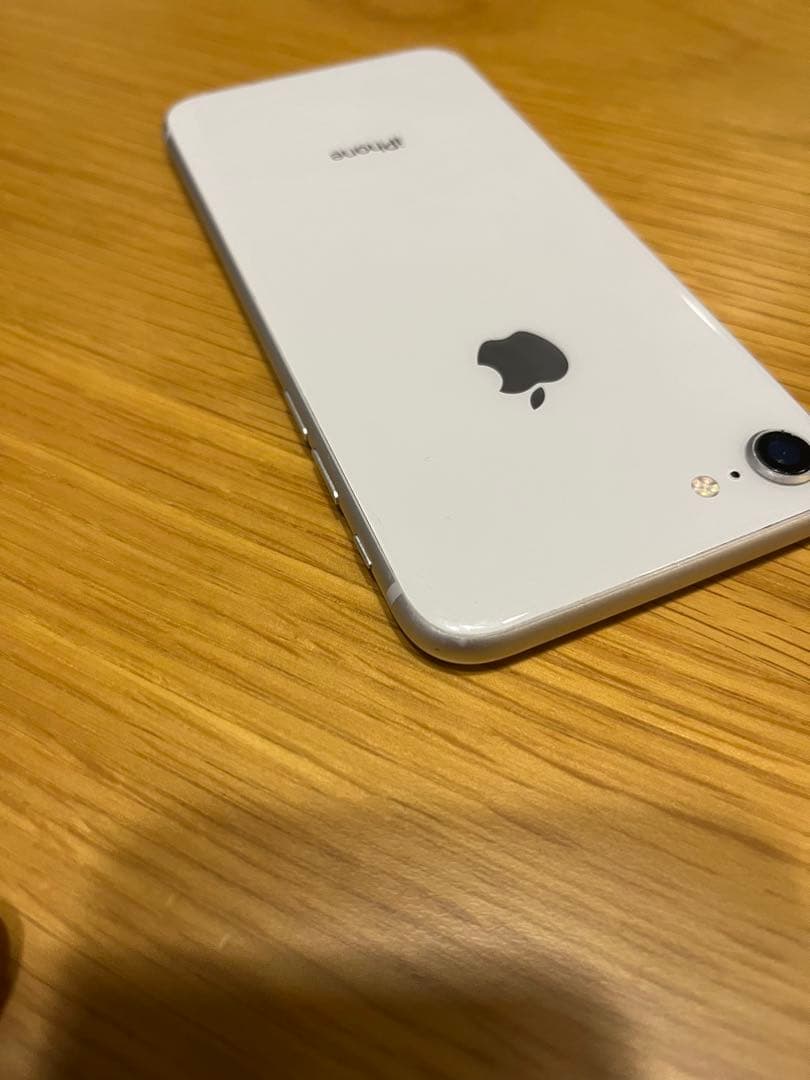 Apple iPhone 8 256GB　シルバー