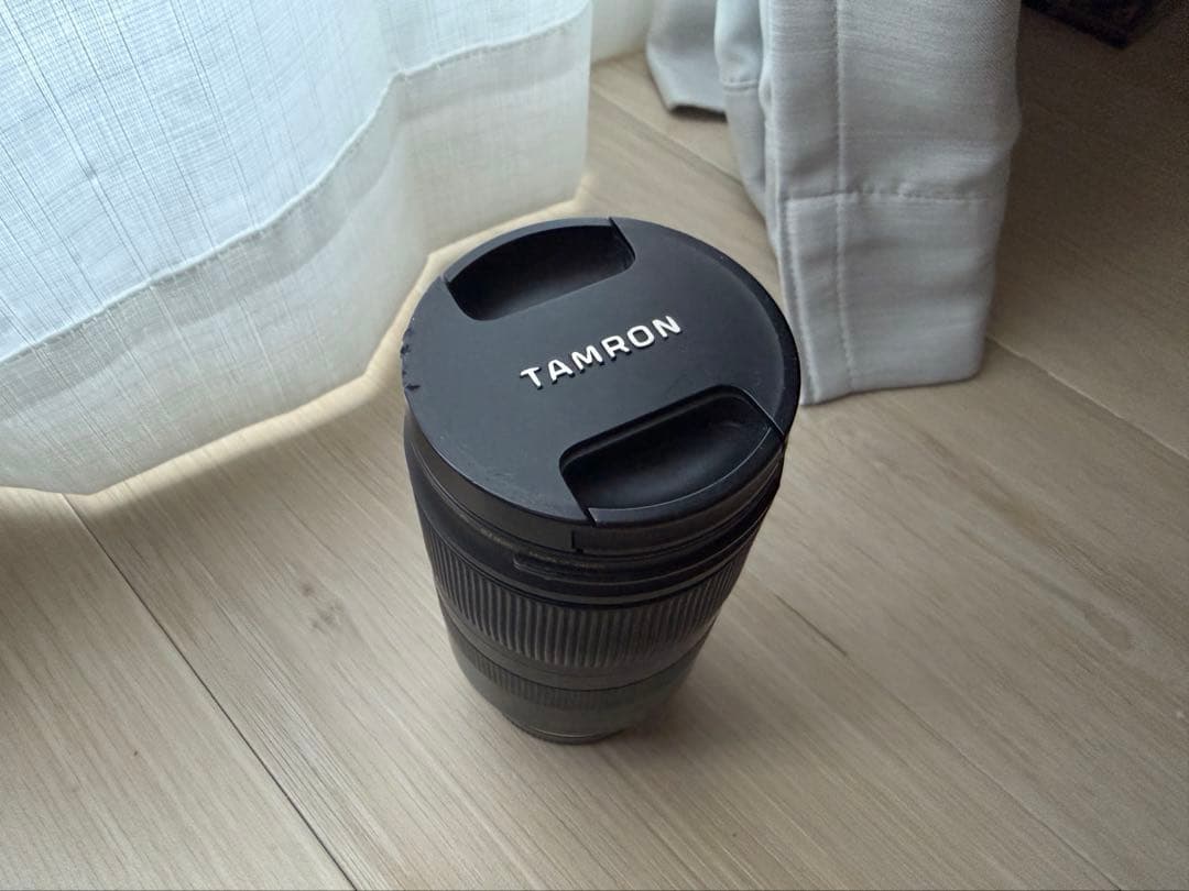 TAMRON 28-75mm F/2.8 Di III RXD ソニーEマウント