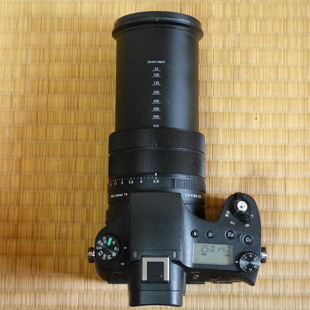 デジタルカメラ SONY DSC-RX10M4