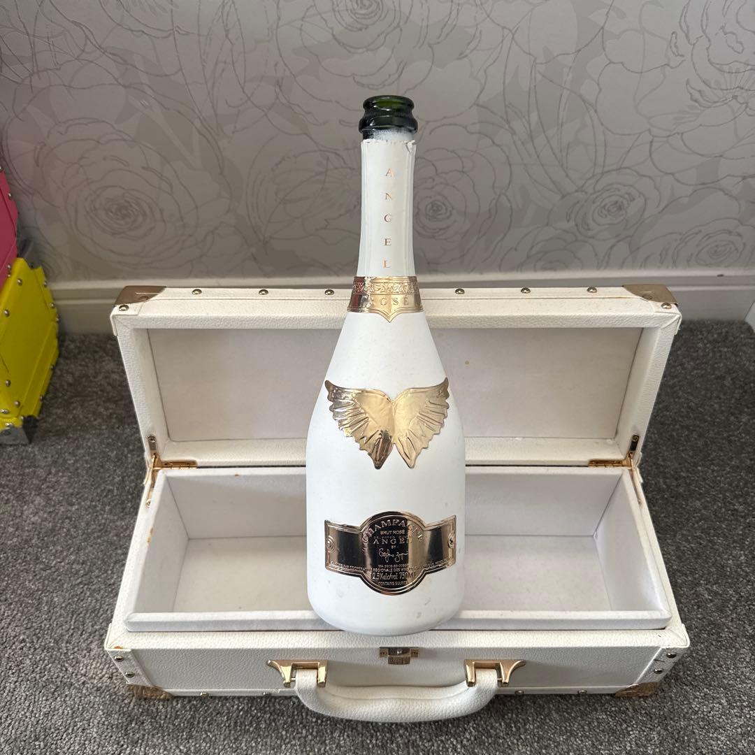 Angel Champagne 空瓶