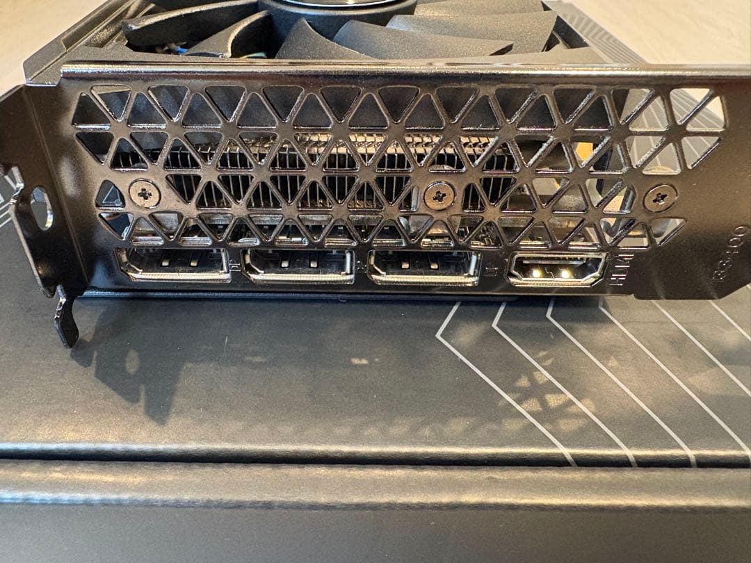 【8GBフルスペック版】ZOTAC GeForce RTX 3050 動作確認済